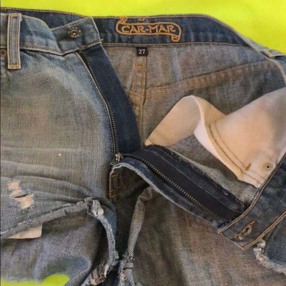 CarMar Distressed Denim Cut-Off Shorts - Picture 7 of 9